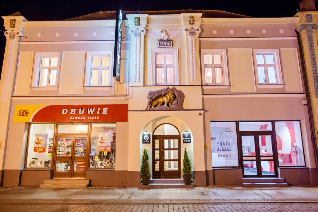 Lew Hostel Inowrocław Exteriör bild