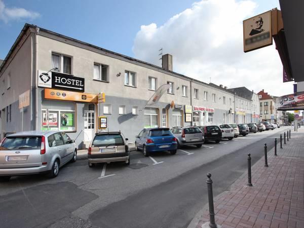 Lew Hostel Inowrocław Exteriör bild